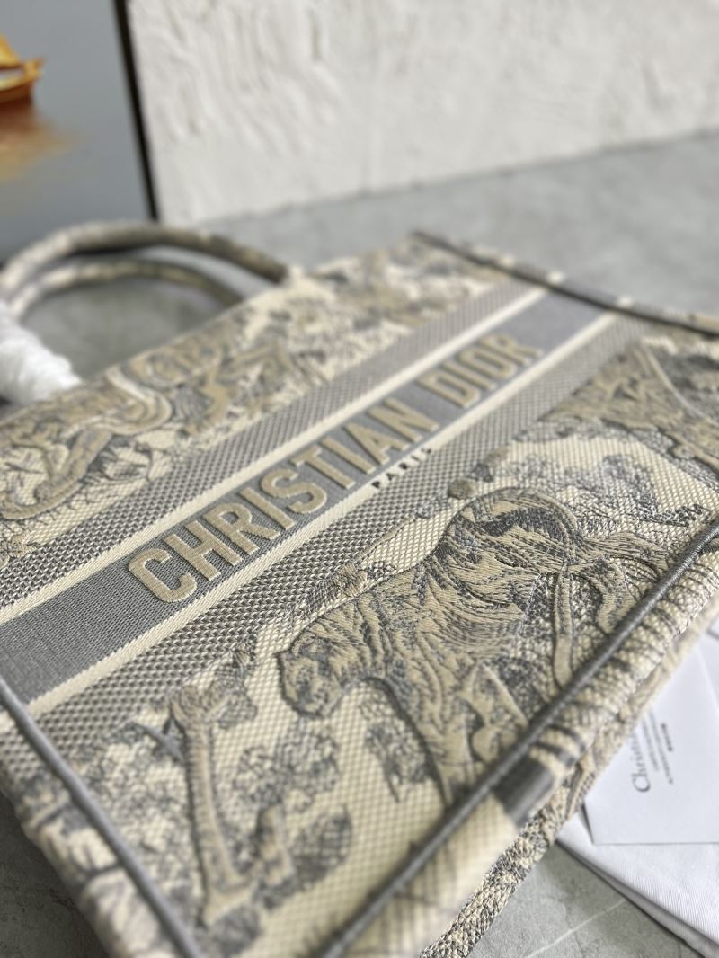 Christian Dior Shopping Bags